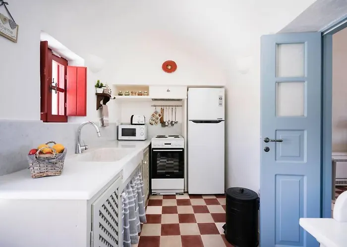 Casa Terra Vedema With Sunset Privacy Plunge Pool And 350 To 450 Mbps Starlink Internet Ия