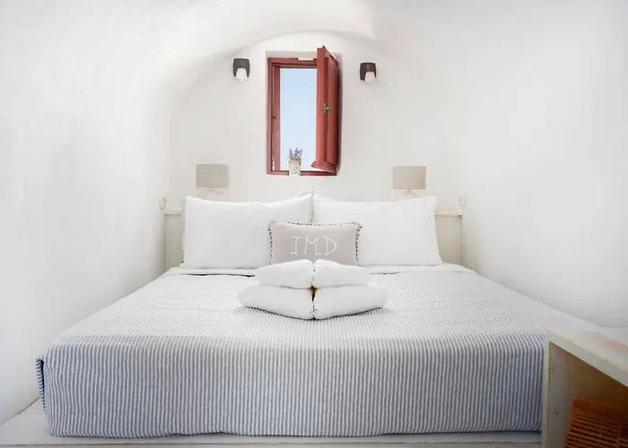 Casa Terra Vedema With Sunset Privacy Plunge Pool And 350 To 450 Mbps Starlink Internet Ия